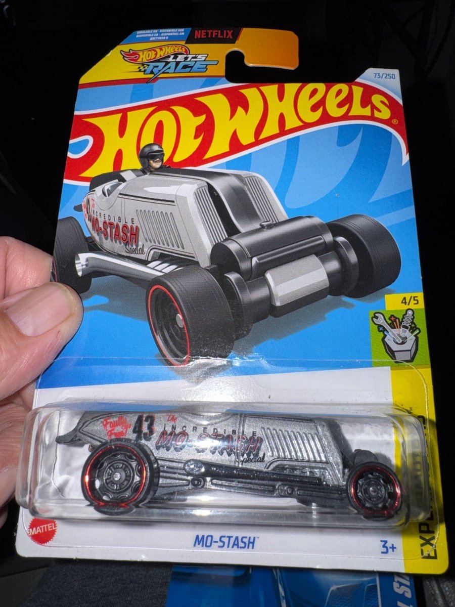 2024 Hot Wheels Mo-Stash (First Edition)