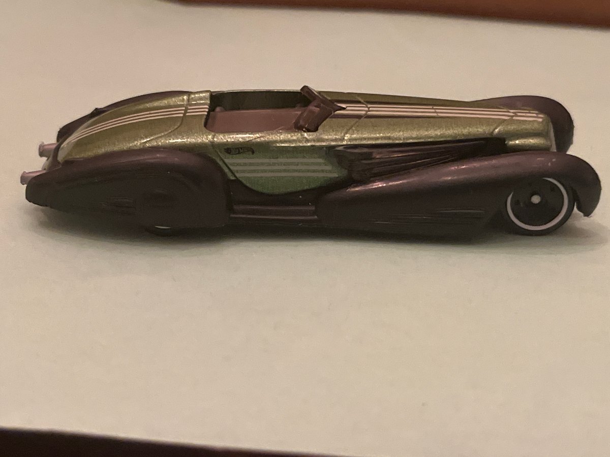 2025 Hot Wheels Custom Cadillac Fleetwood