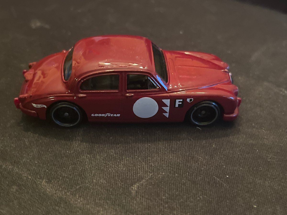 2025 Hot Wheels Jaguar MK1