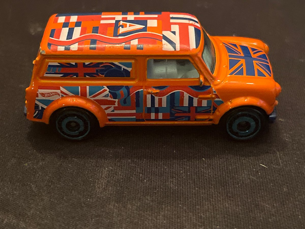 2025 Hot Wheels '67 Austin Mini Van