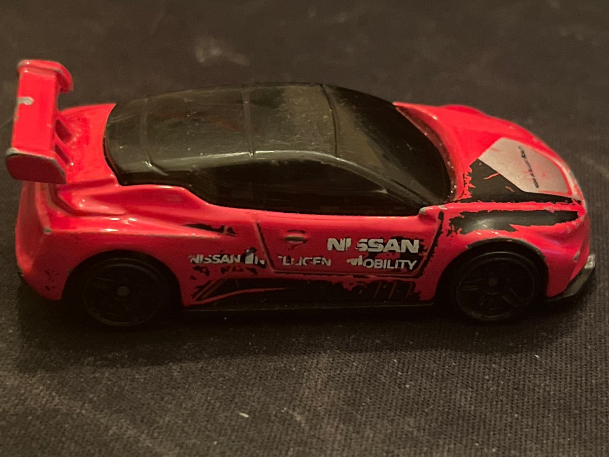 2022 Hot Wheels Nissan Leaf NISMO RC_02