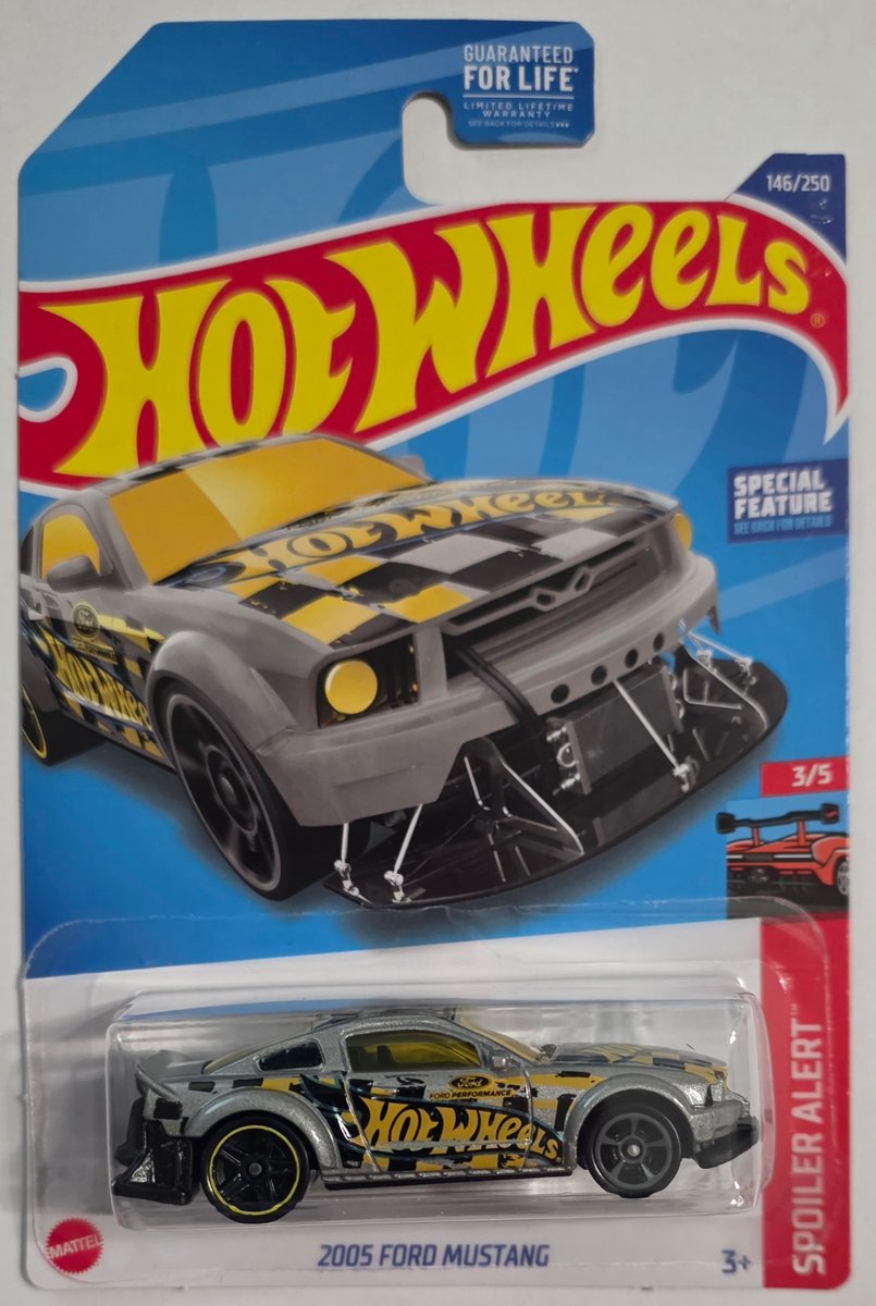 2022 Hot Wheels 2005 Ford Mustang