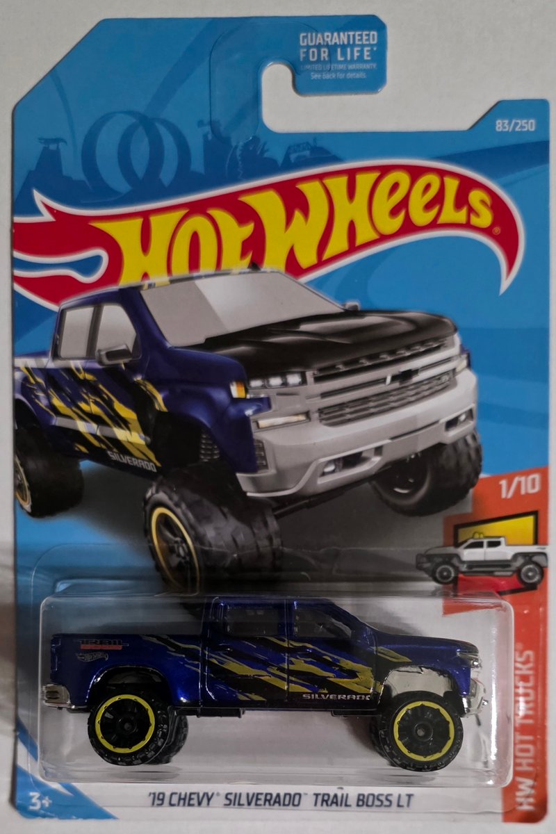 2019 Hot Wheels '19 Chevy Silverado Trail Boss LT