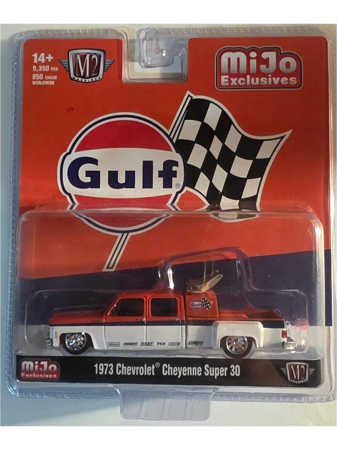 2025 M2 Machines 1973 Chevrolet Cheyenne Super 30