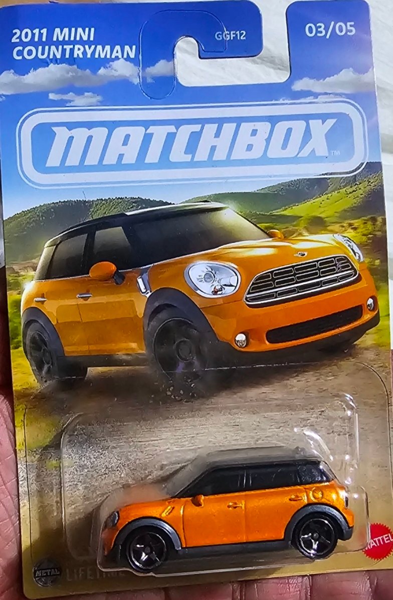2025 Matchbox 2011 Mini Countryman (Display Set)