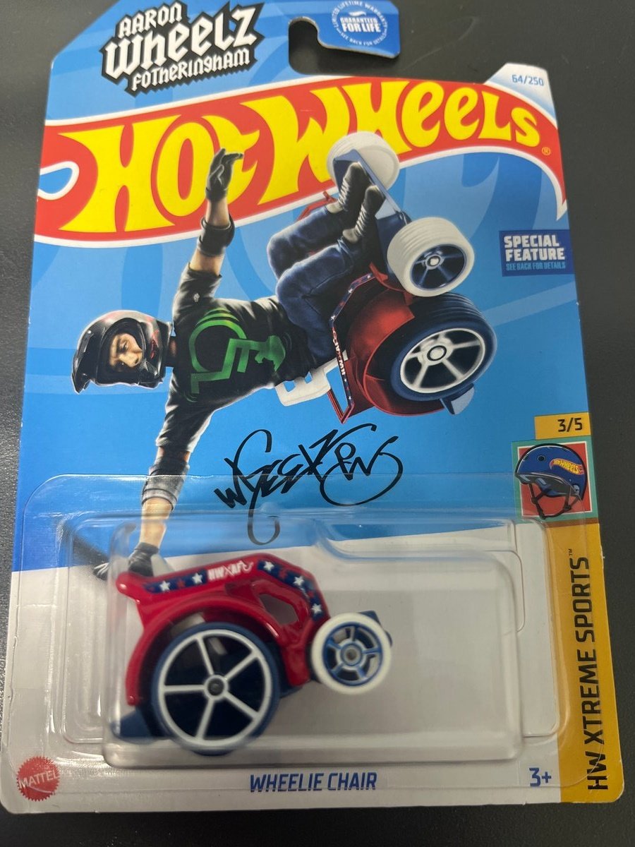 2024 Hot Wheels Wheelie Chair