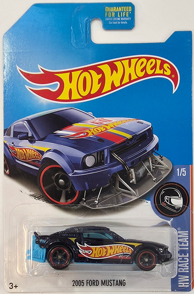 2017 Hot Wheels 2005 Ford Mustang (Super Treasure Hunt)