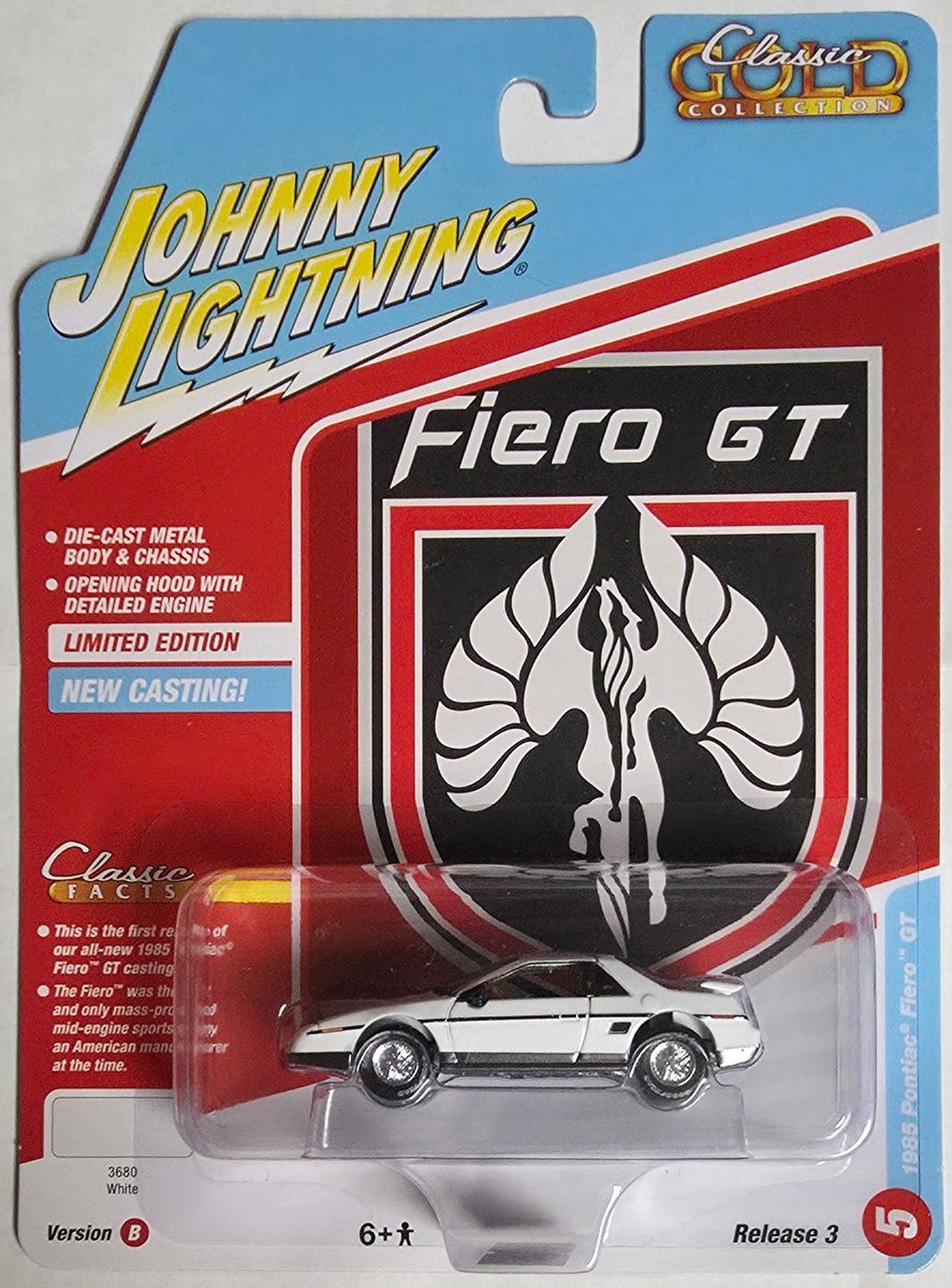 2022 Johnny Lightning Chevy Silverado