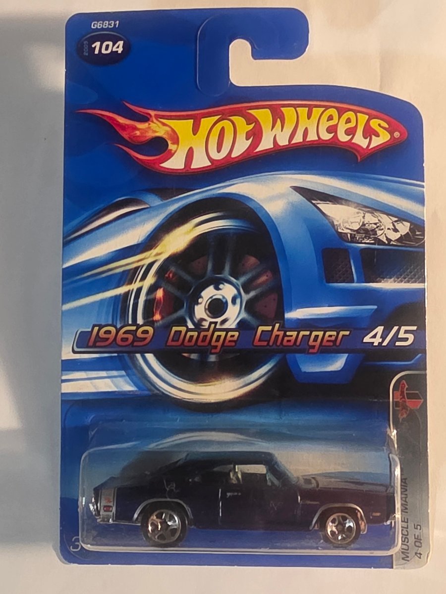 2005 Hot Wheels '69 Dodge Charger