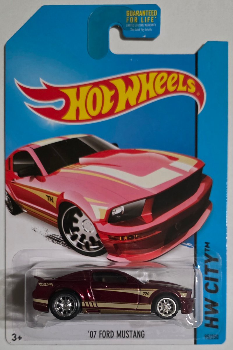2014 Hot Wheels '07 Ford Mustang (Super Treasure Hunt)