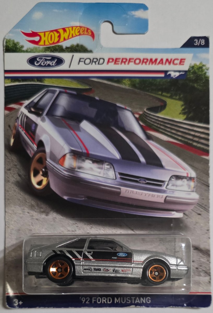 2016 Hot Wheels '92 Ford Mustang