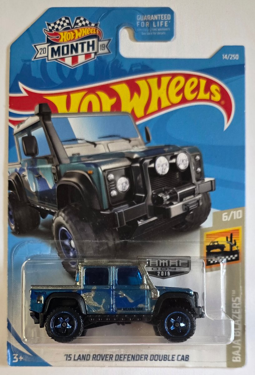 2019 Hot Wheels '15 Land Rover Defender Double Cab (Zamac)