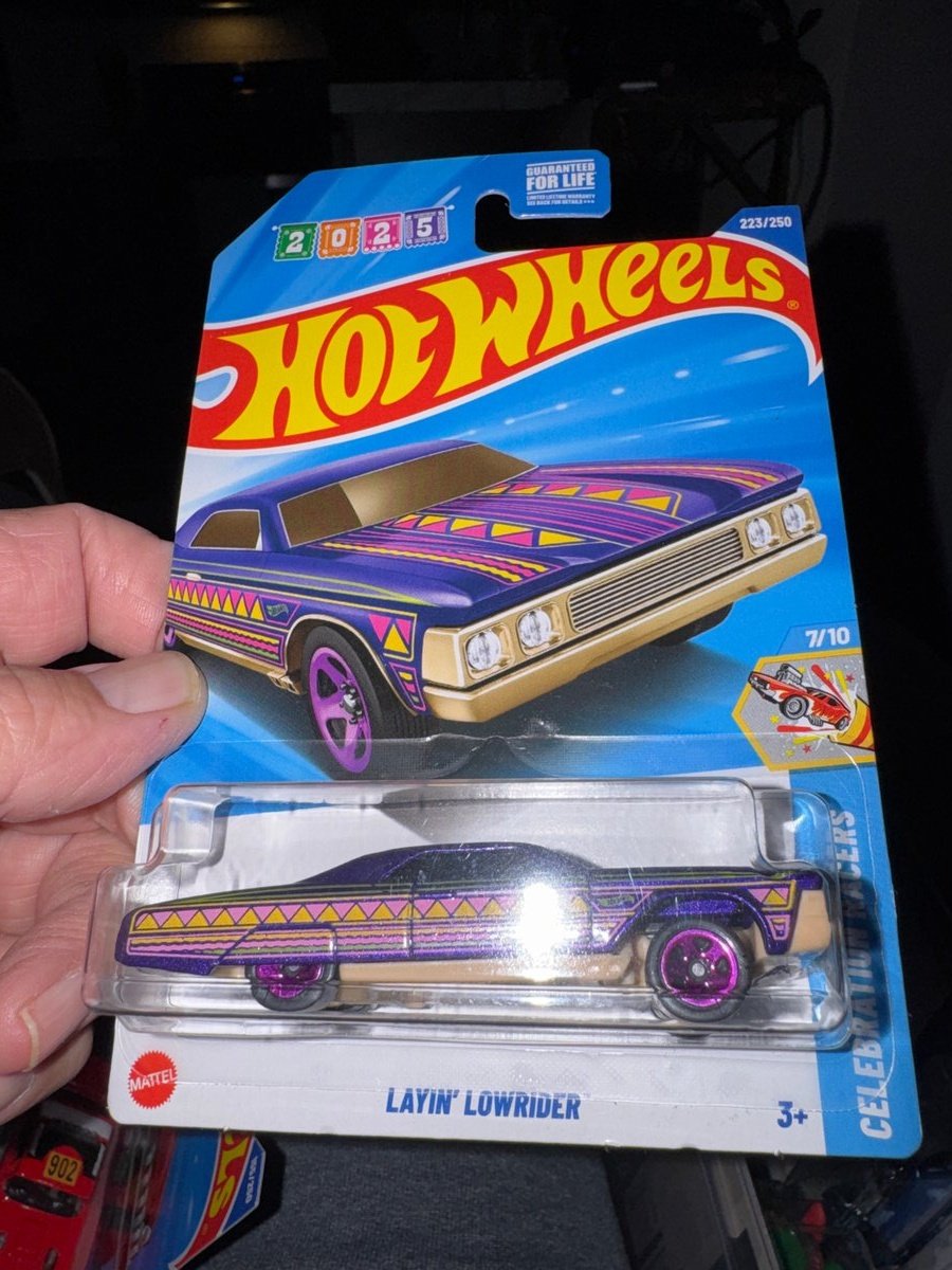 2025 Hot Wheels Layin' Lowrider