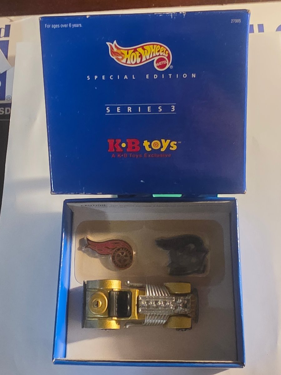 1998 Hot Wheels K.B Toys 30TH Anniversary Die-Cast Car and Pin Set