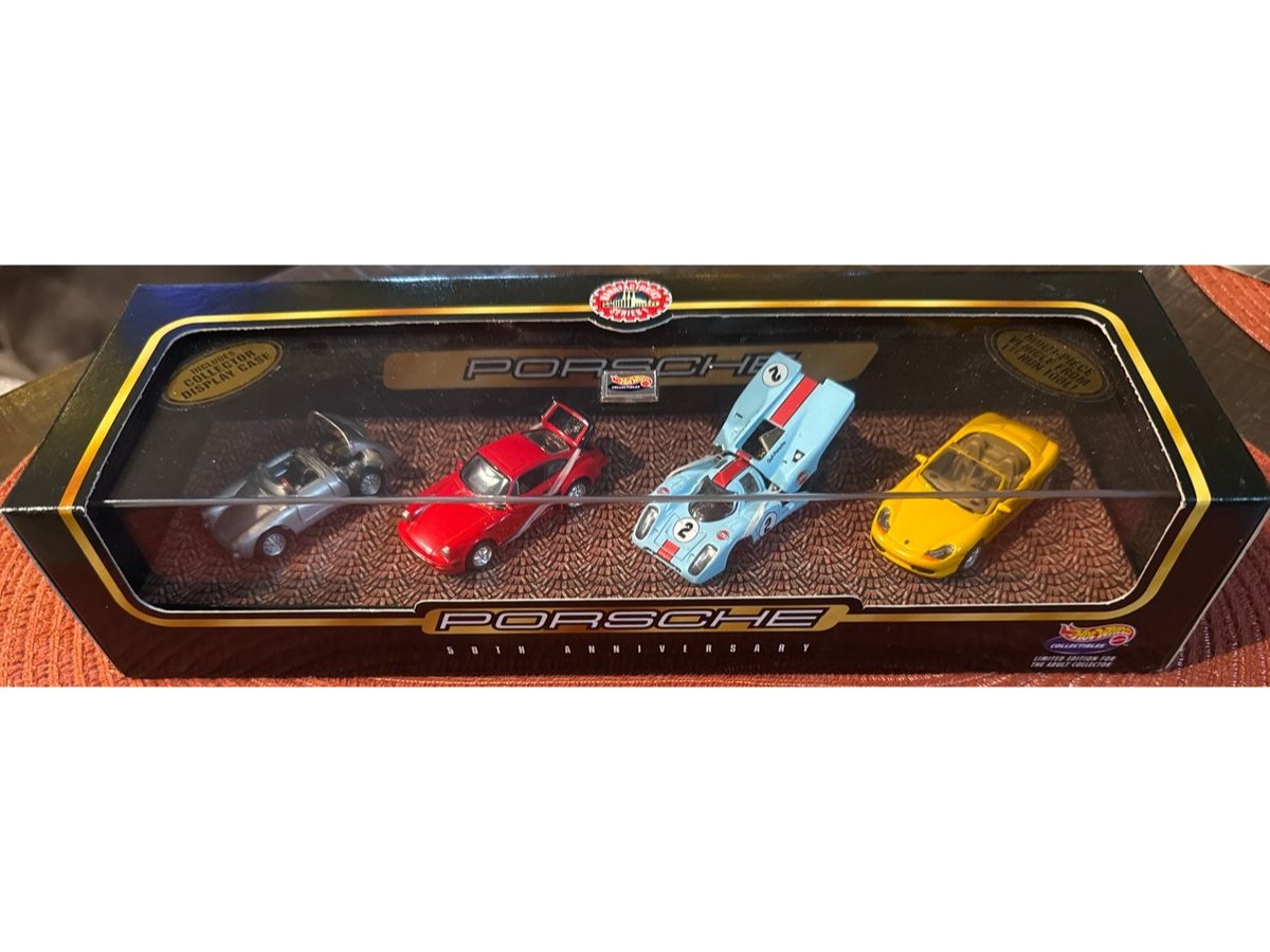 1999 Hot Wheels 550 Spyder