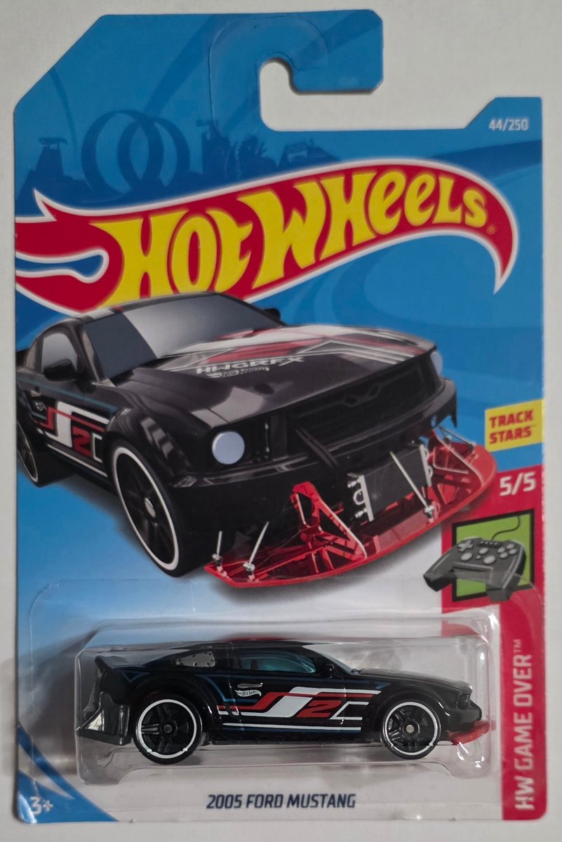 2019 Hot Wheels 2005 Ford Mustang