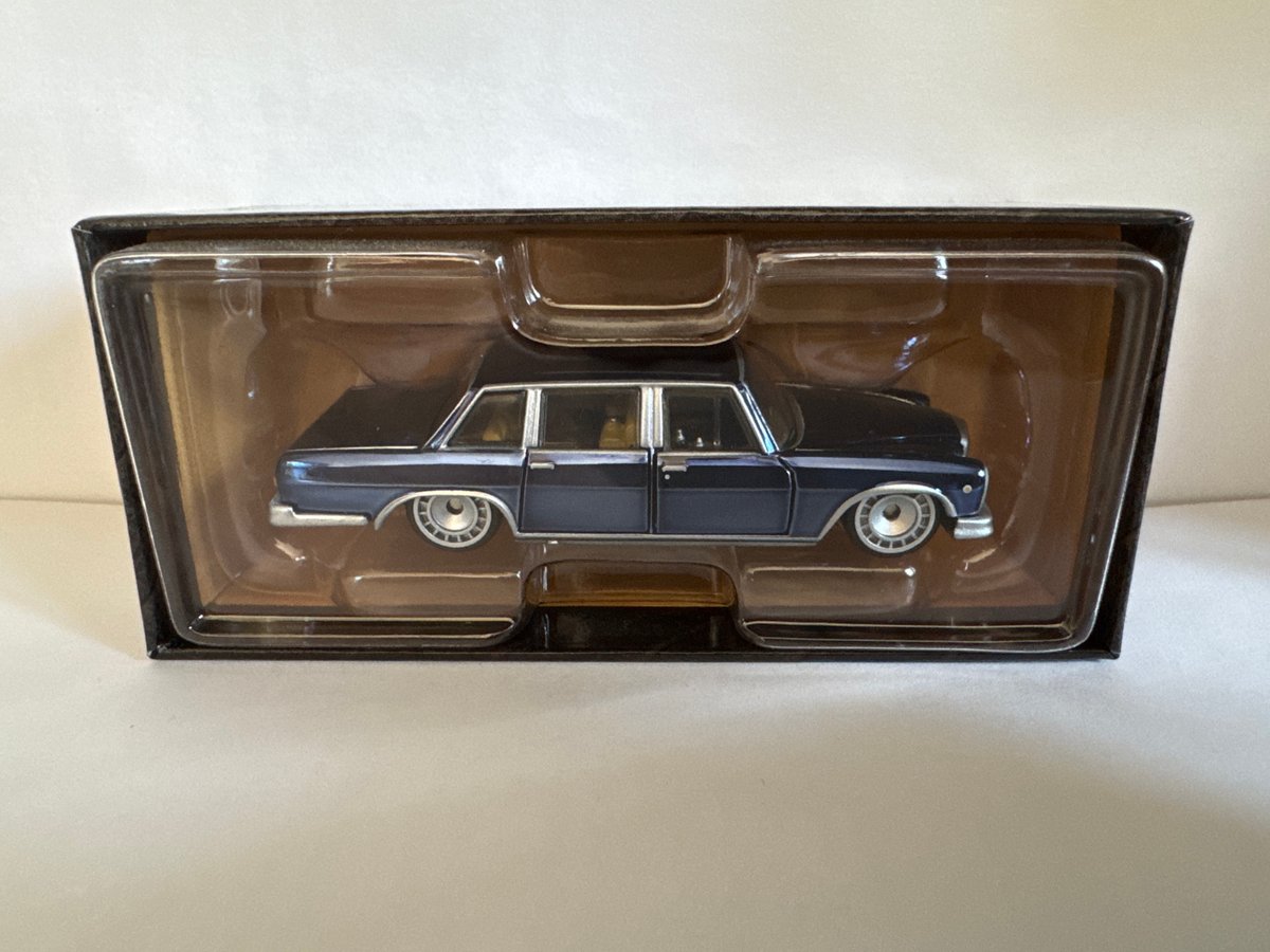 2025 Hot Wheels Mercedes-Benz 600