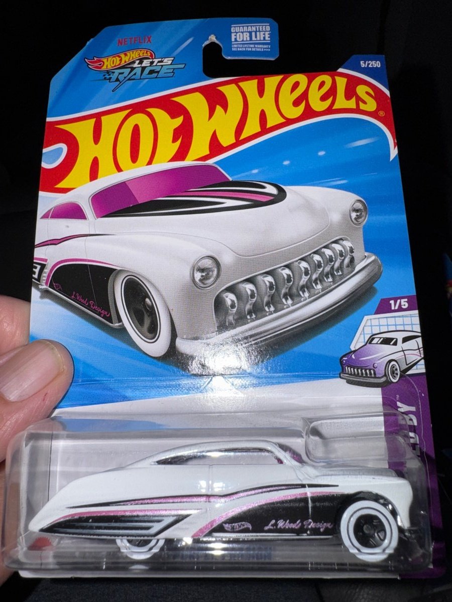 2004 Hot Wheels Purple Passion